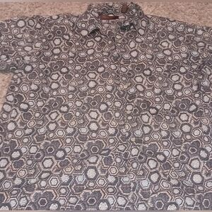 Men's Tori Richards Button-up Shirt Size XL Multicolor Geometric Design Honolulu